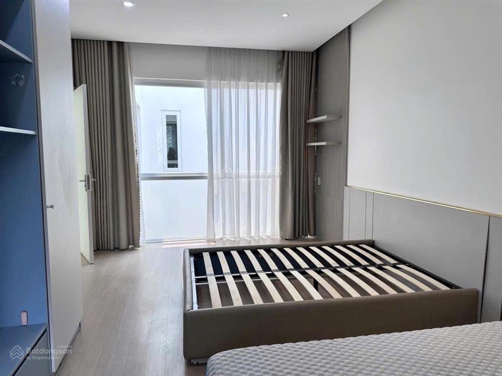 Hạ 1 tỷ bán gấp biệt thự 3 tầng view sông hải châu mt đường 10m5 thăng long  vị trí cực đẹp