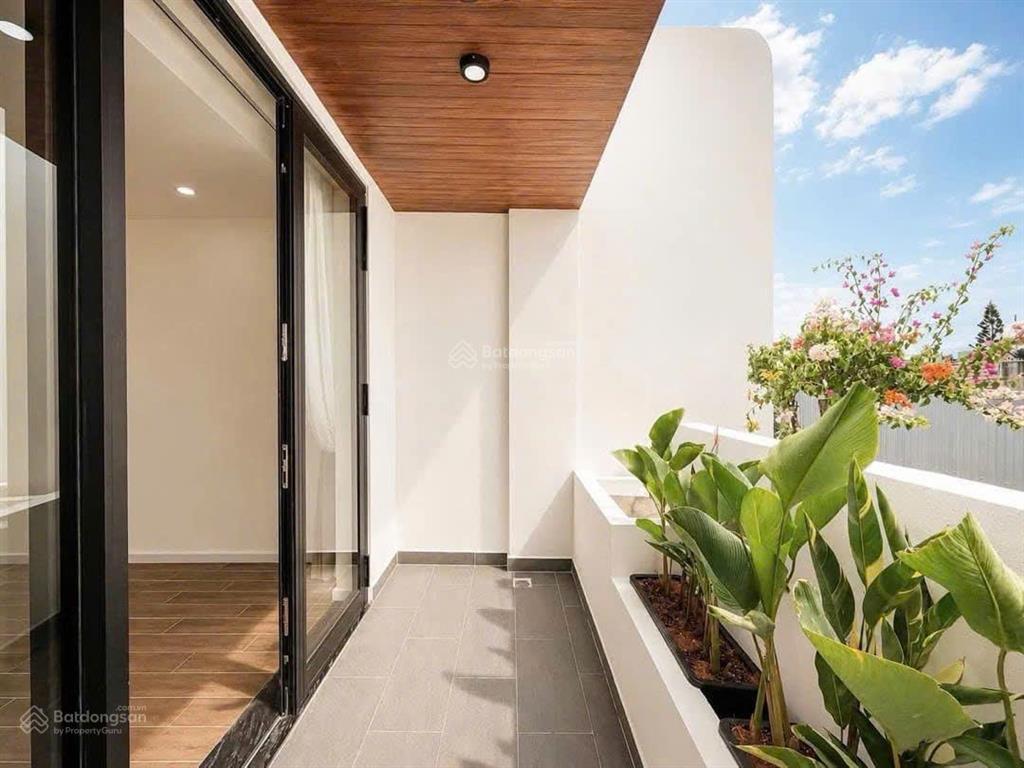 Kiệt 2 ô tô tránh 6m 3 tầng full nội thất hoàng diệu, hải châu chỉ 5tỷx