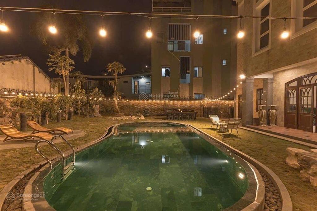 Villa phố tây an thượng dt khủng 871m ngang 19m 3 tầng cổ điểndòng tiền 300tr/1 tháng