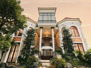 Villa phố tây an thượng dt khủng 871m ngang 19m 3 tầng cổ điểndòng tiền 300tr/1 tháng