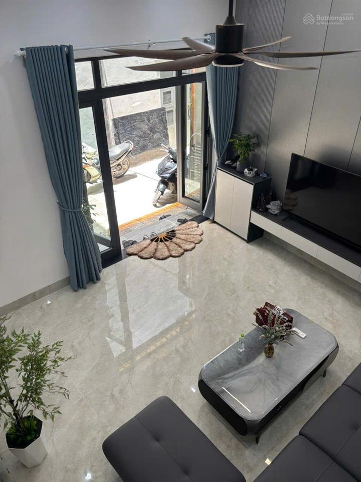 Siêu phẩm 3 tầng mới keng full nội thất đường tiểu la hải châu chỉ 5ty4x cách đường 40m