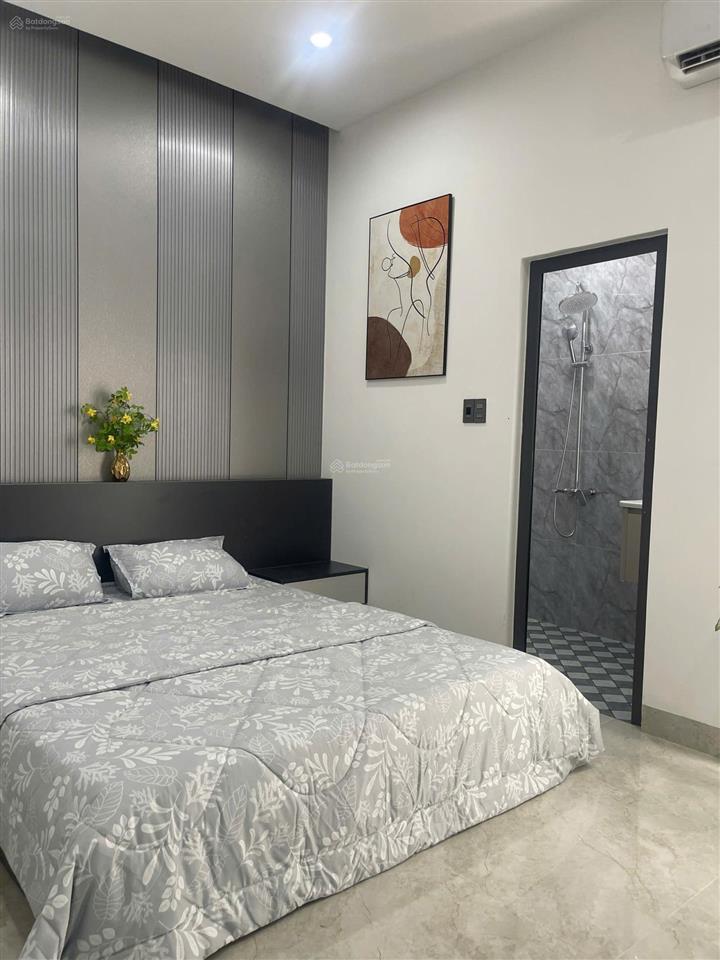 Siêu phẩm 3 tầng mới keng full nội thất đường tiểu la hải châu chỉ 5ty4x cách đường 40m