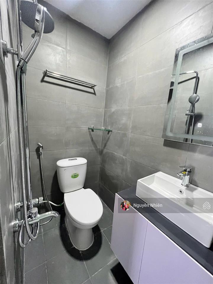 Nhỉnh 6 tỷ góc 2mt  ngay chợ hiệp phú  119m2  1t1l 3pn3wc sân đậu oto