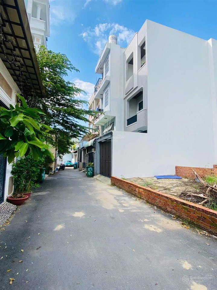 Bán chdv 3 tầng hẻm thông xe hơi 103.2m2 (4.5x22)  thu nhập 35 triệu/tháng (hơn 5%)