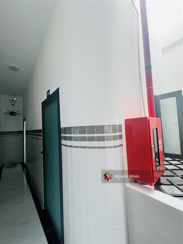 Thu nhập 1.7 tỷ/năm (8.5%) siêu khủng chdv mới tinh 33 phòng 6 tầng, thang máy gần ngã 4 thủ đức