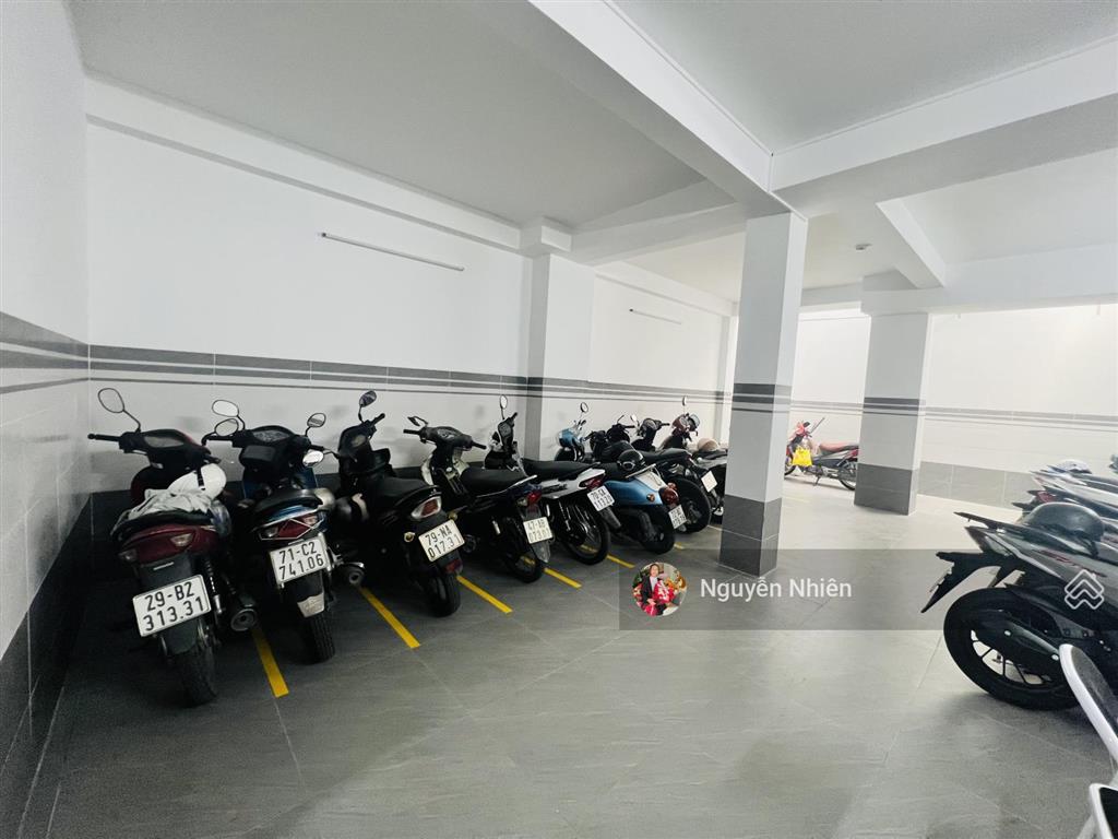 Thu nhập 1.7 tỷ/năm (8.5%) siêu khủng chdv mới tinh 33 phòng 6 tầng, thang máy gần ngã 4 thủ đức