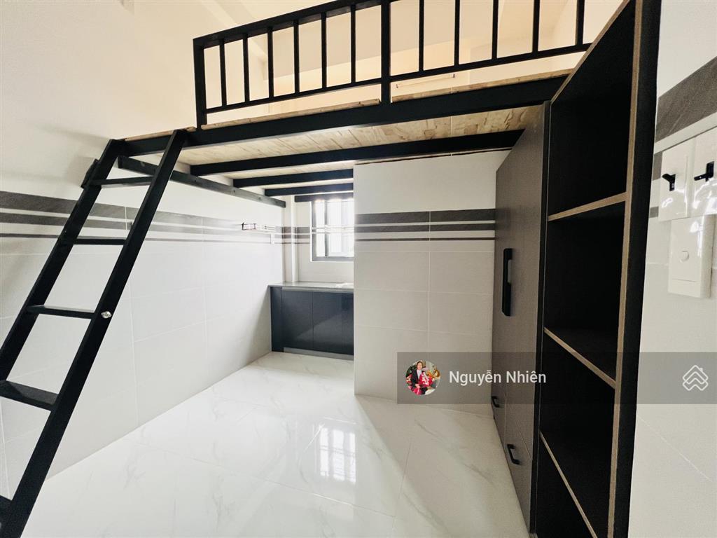 Thu nhập 1.7 tỷ/năm (8.5%) siêu khủng chdv mới tinh 33 phòng 6 tầng, thang máy gần ngã 4 thủ đức