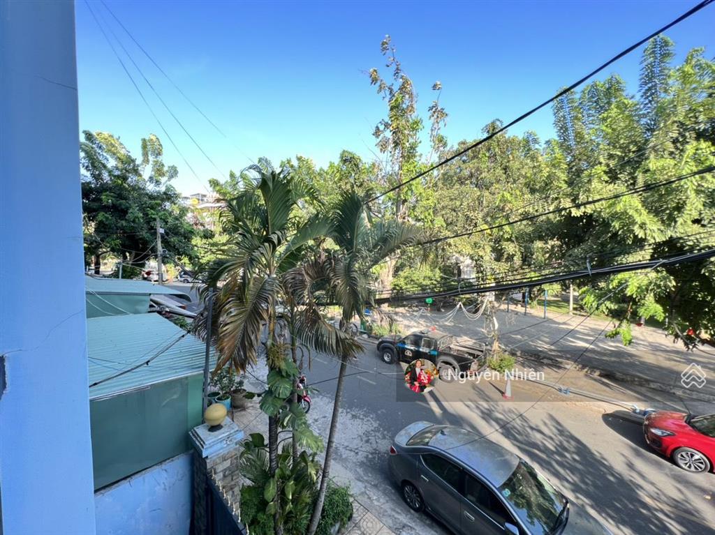 Bán nhà kdc himlam thủ đức  4x20  3 tầng  giá tốt nhất khu vực