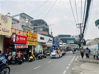 Nhỉnh 70tr/m2  2 mặt tiền  ngang khủng  xây cao 5 tầng + tum. hẻm thông ra vincom thủ đức chỉ 1p