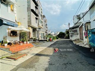 Nhỉnh 70tr/m2  mặt tiền 10m cực đẹp  xây hầm,6 tầng ngay chợ thủ đức khai thác dòng tiền cực tốt