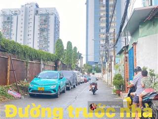 Siêu ngộp hơn 50 tr/m2 ngay metro , ngã 4 thủ đức  376m2 (odt) trọ 21 phòng. xây mới 6 tầng