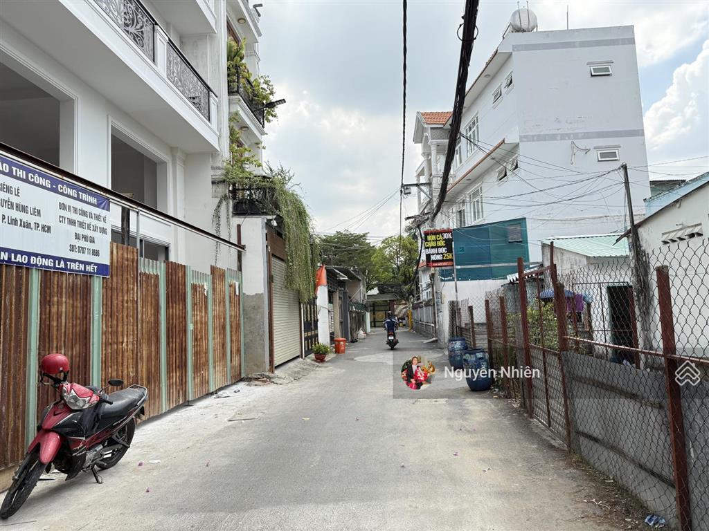 Cực ngon  ngay đh ngân hàng, hoàng diệu 2  400m2 (thổ 237m2) đường xe hơi. giá chưa qua đầu tư