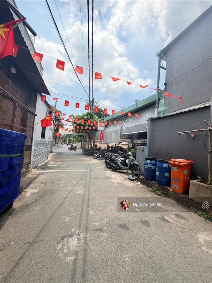 Cực ngon  ngay đh ngân hàng, hoàng diệu 2  400m2 (thổ 237m2) đường xe hơi. giá chưa qua đầu tư