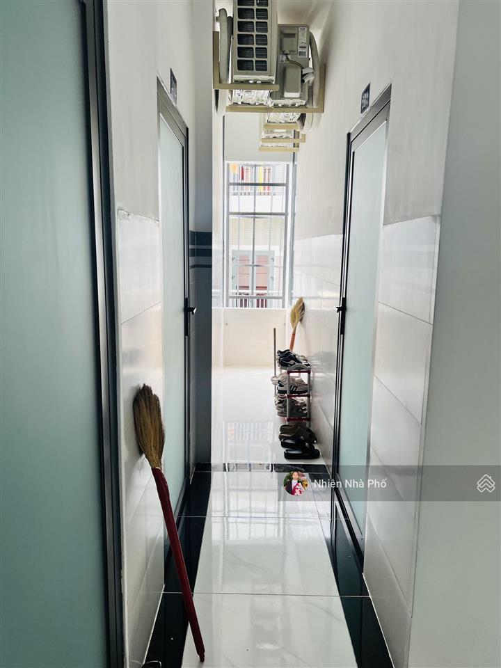 Hoàng diệu 2  chdv mới keng 5 tầng, thang máy có 24 phòng (6x22)m gần đh ngân hàng