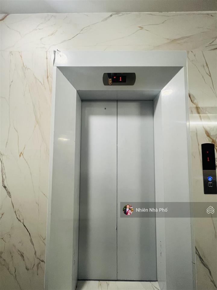 Hoàng diệu 2  chdv mới keng 5 tầng, thang máy có 24 phòng (6x22)m gần đh ngân hàng