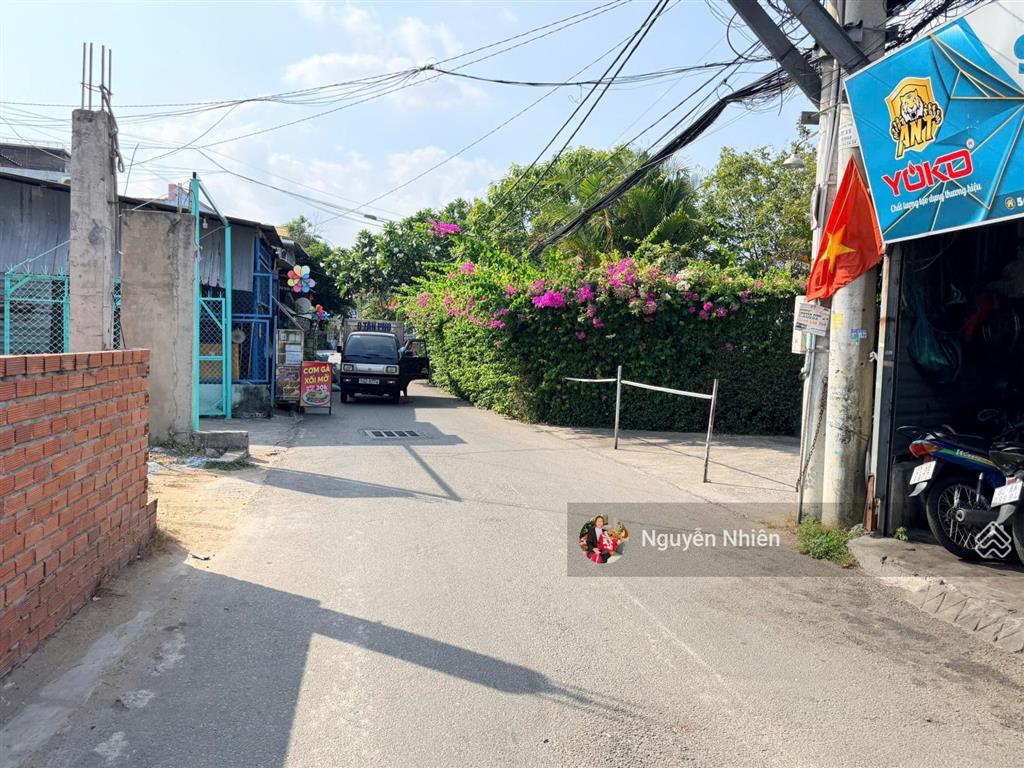 Nhỉnh 6 tỷ  50tr/m2  linh trung gần metro, đh nông lâm , hutech  xây chdv bao đẹp