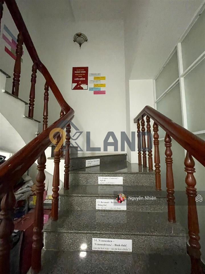 Giảm mạnh 2 tỷ. bán nhà mặt tiền xây kiên cố 5 tầng ngay chợ linh trung 90m2
