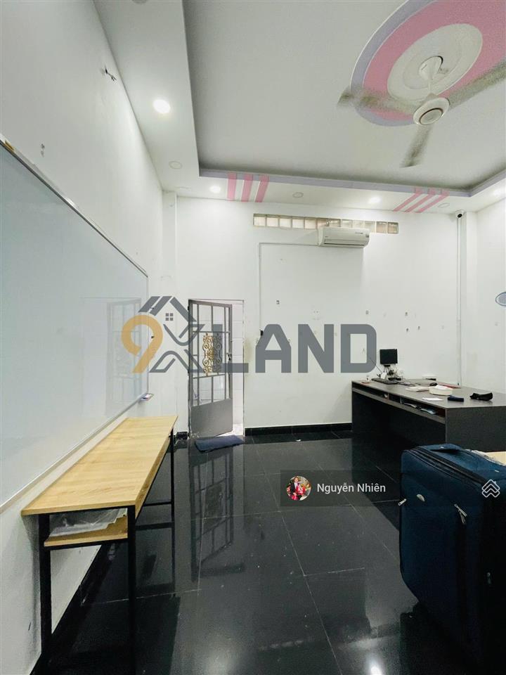 Giảm mạnh 2 tỷ. bán nhà mặt tiền xây kiên cố 5 tầng ngay chợ linh trung 90m2