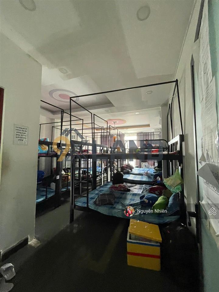 Giảm mạnh 2 tỷ. bán nhà mặt tiền xây kiên cố 5 tầng ngay chợ linh trung 90m2