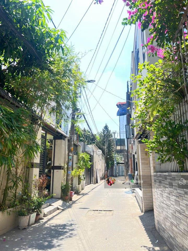 Hơn 5 tỷ, sót lô đất p. linh chiểu ngay metro  đh sư phạm kỹ thuật, 74m2 (4x18) xây 5 tầng tự do