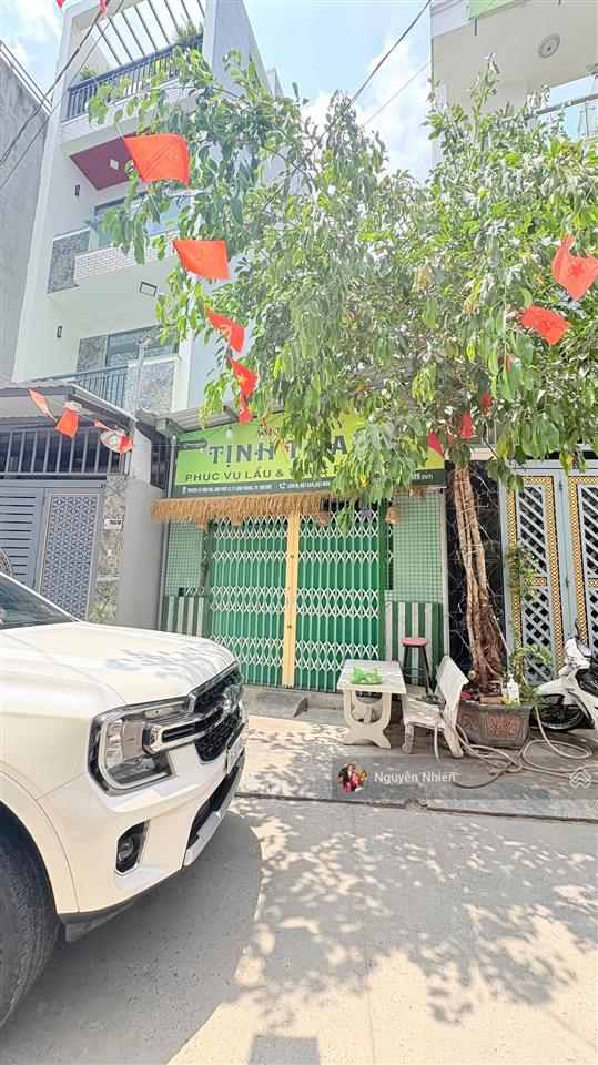 Lê văn chí  linh trung hẻm xe hơi 7m thông  đang bán quán ăn. giá nhỉnh 5 tỷ