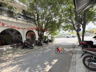 Biệt thự (8x17) 2 tầng  kdc nam long, đối diện global city. đường đỗ xuân hợp, quận 9