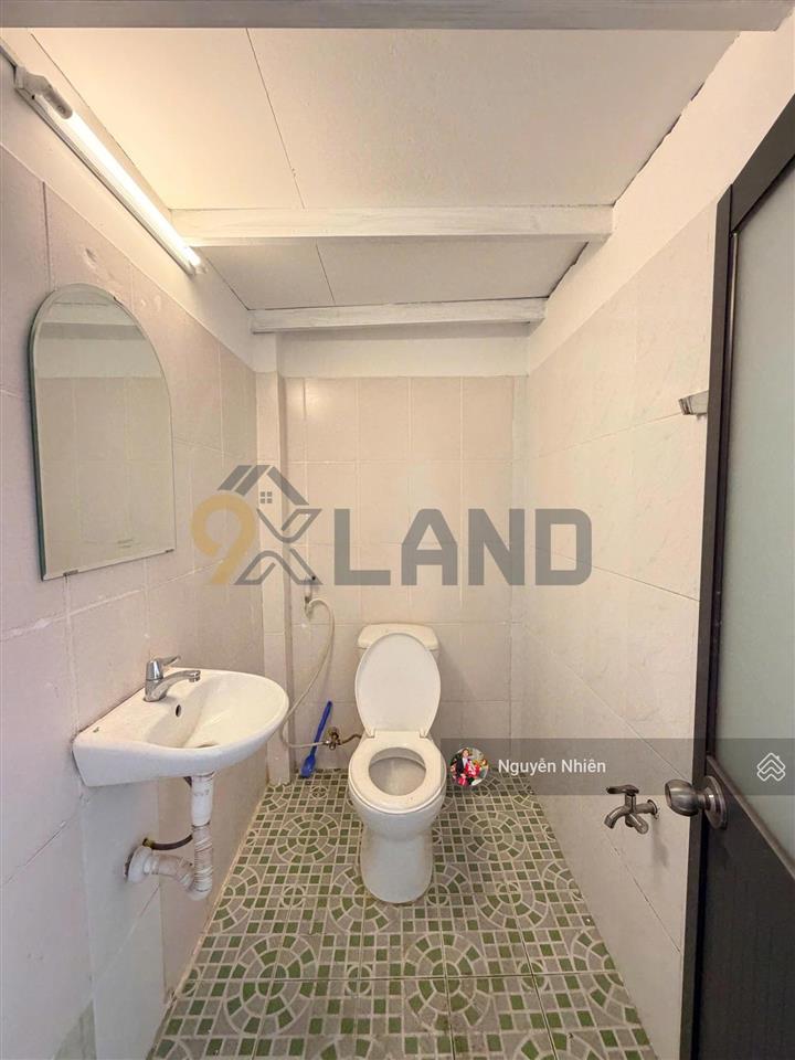 Mặt tiền 1t1l  75.8m² (4x19) ngay cổng đh ngân hàng thu nhập 28 triệu/tháng