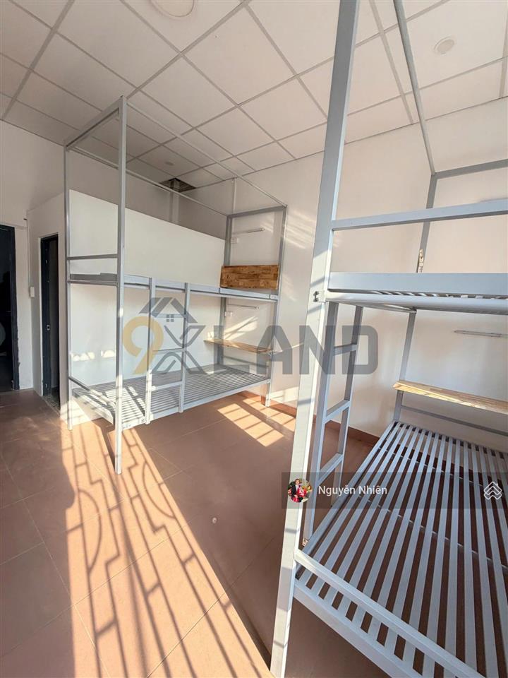 Mặt tiền 1t1l  75.8m² (4x19) ngay cổng đh ngân hàng thu nhập 28 triệu/tháng