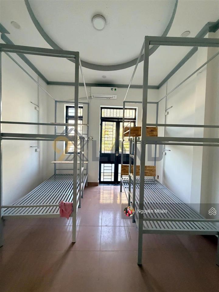 Mặt tiền 1t1l  75.8m² (4x19) ngay cổng đh ngân hàng thu nhập 28 triệu/tháng