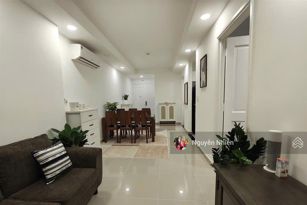 Hiếm có 1 căn 2pn2wc 68.89m2 lavita garden block a, view metro  đông nam. tặng full nội thất