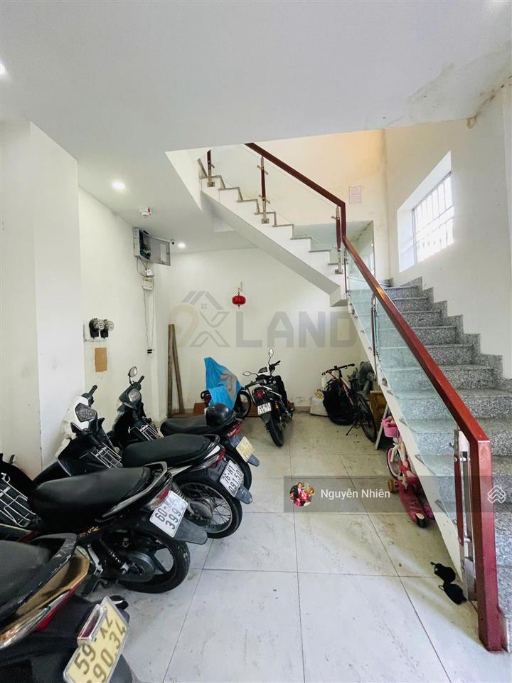 Bán chdv cao cấp  4 tầng sát mt kha vạn cân  p. linh chiểu  thu nhập 30/tháng