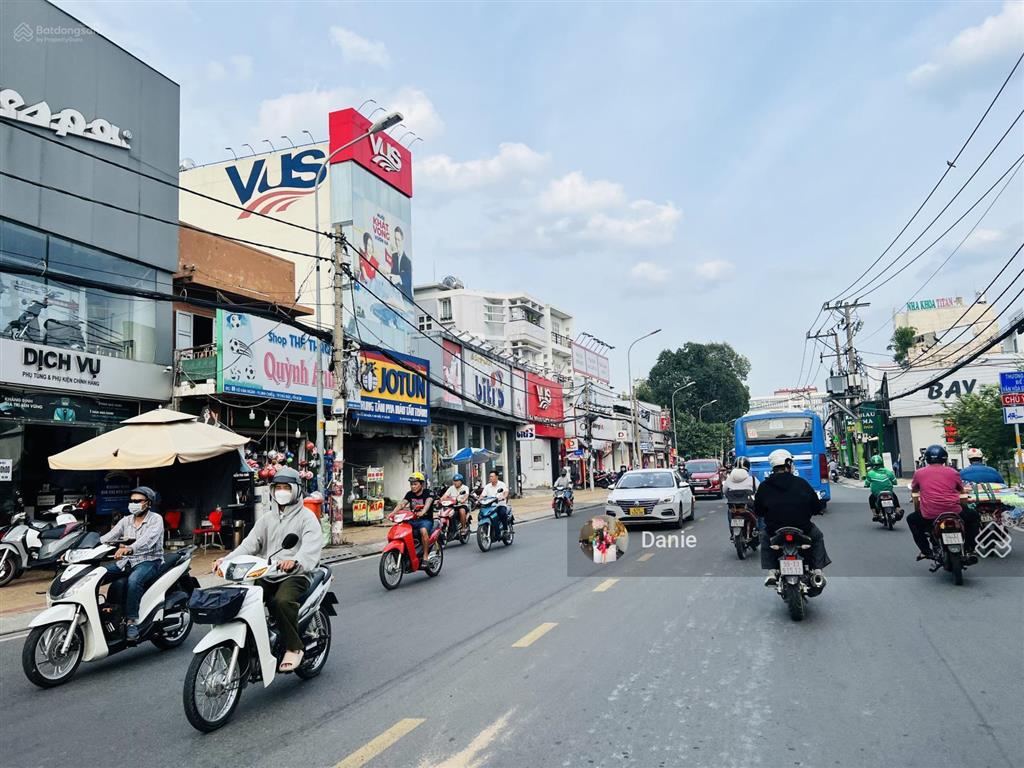 8.6 tỷ. bán nhà mặt tiền ngay đào trinh nhất p. linh tây  5x22m 1t2l sẵn thu nhập 20 triệu/tháng