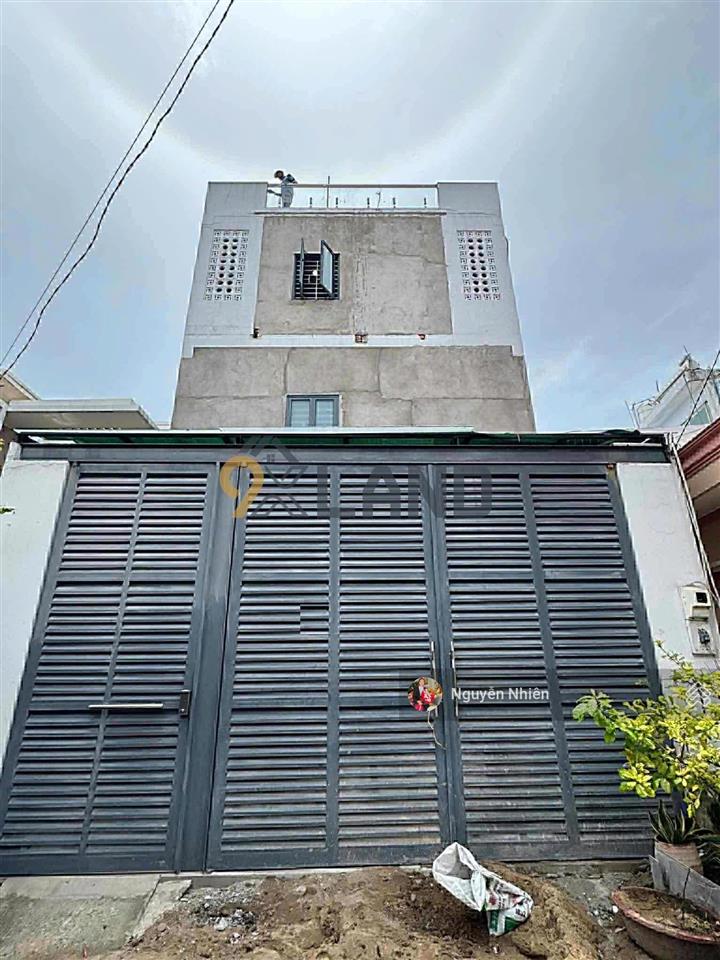 Chdv gần hoàng diệu 2  ngang 6.8m  129.3m2  3 tầng  thu nhập 30 triệu