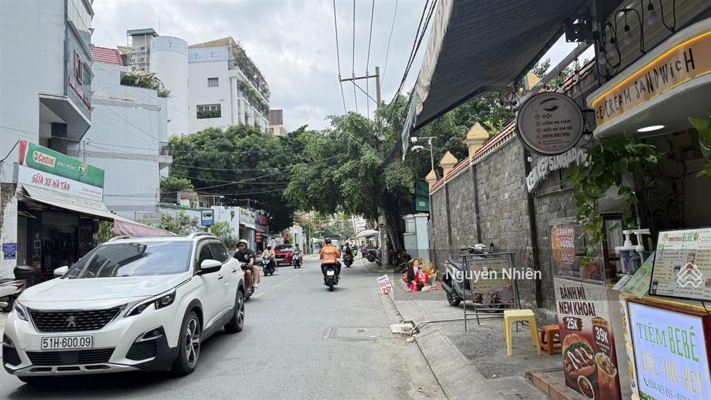 Ngang 11m  193.5tr/m2 rất hiếm! mặt tiền cách 300m ra metro, trần não q2 khuôn đất đẹp đắc địa