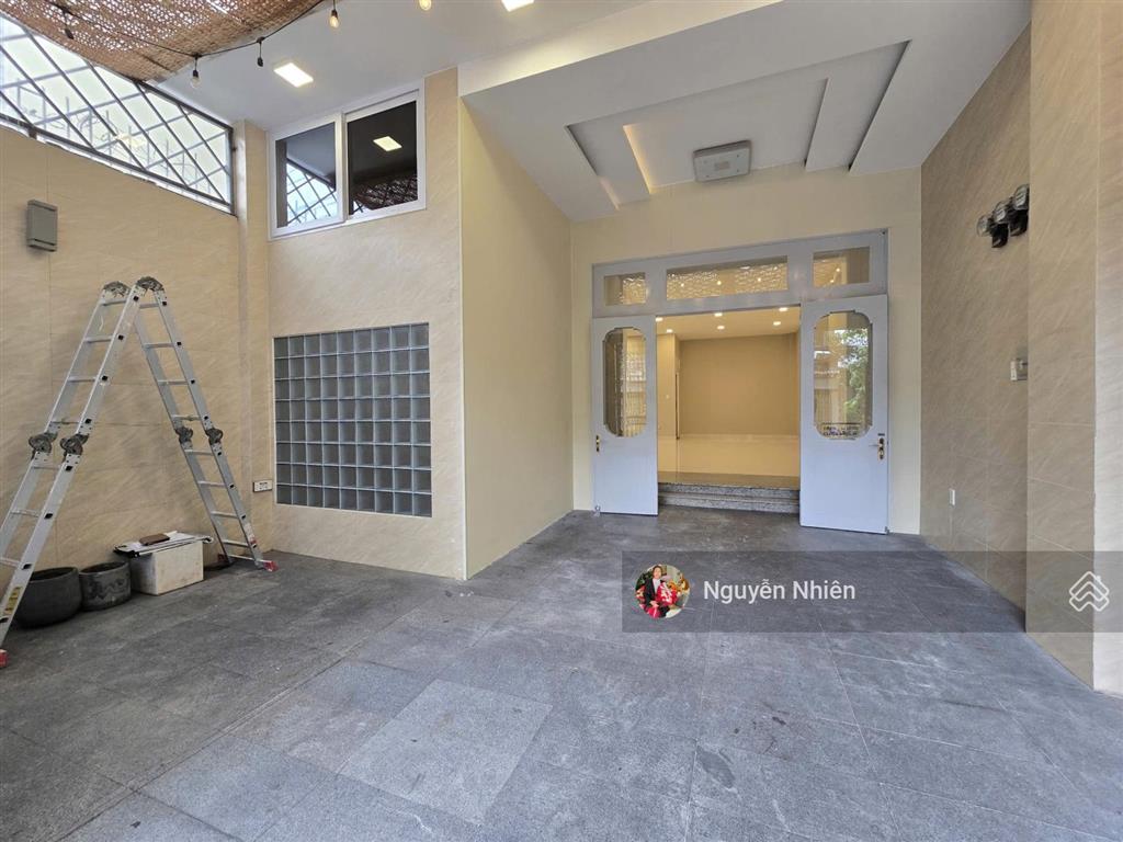 Sát metro vincom, masteri thảo điền, mt ngang 6m khu phố ẩm thực người hàn. hđt 75tr