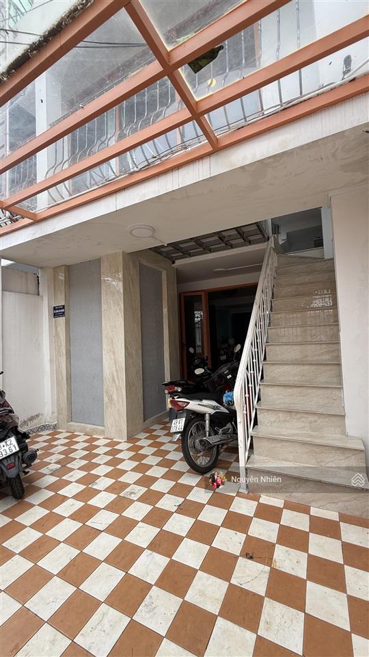 Giá tốt  đẹp  dòng tiền khủng! mặt tiền đường trần văn sắc, phường thảo điền. nhà 4 tầng, mới đẹp