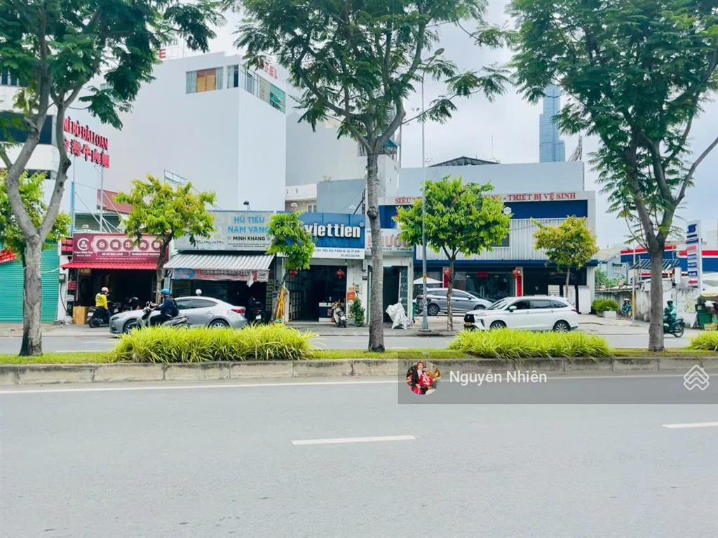 Siêu khan hiếm  ngang 10m x 20  mặt tiền đắc địa trần não, q2 kết nối thủ thiêm