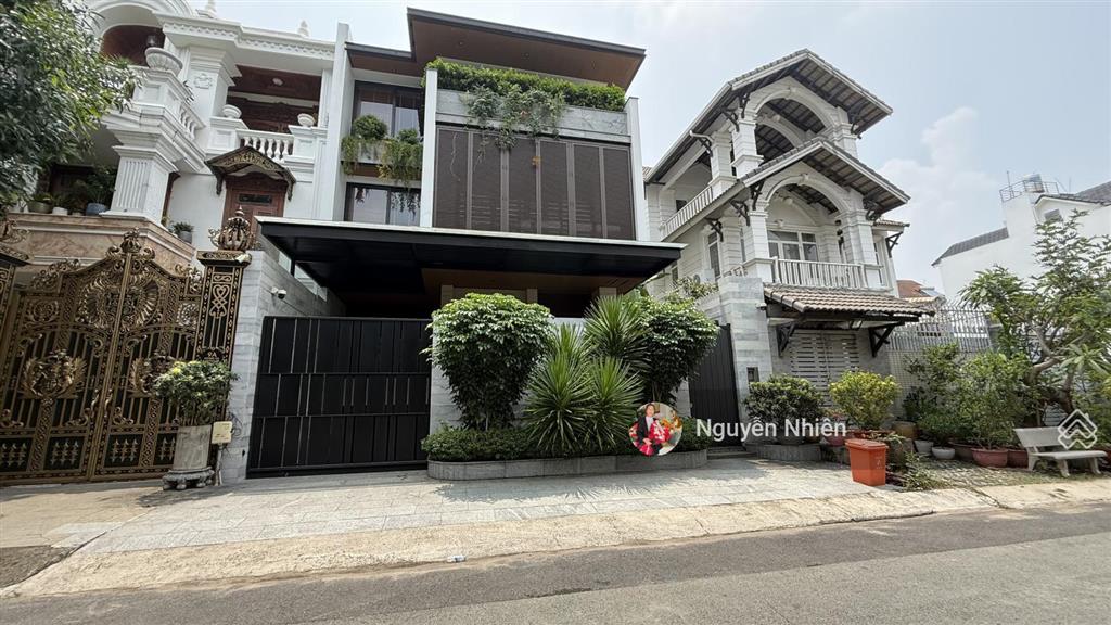 Ngộp, giảm 12 tỷ, hơn 40 tỷ  villa 10x20 hầm 3 tầng khu vip đáng sống q2. hđt 55 triệu