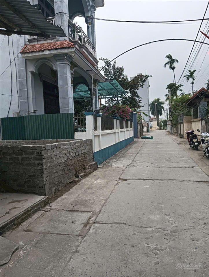 Chính chủ em cần bán siêu phẩm trục chính kinh doanh xâm thị  hồng vân