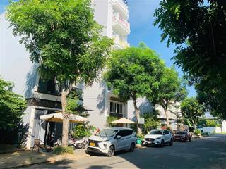 Bán đất lê văn thủ  105m2, đường thông, nam việt á gđ1