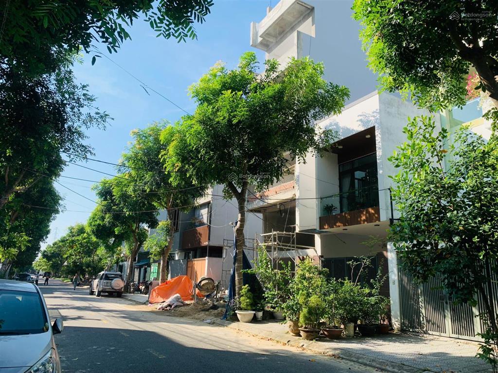 Bán đất lê văn thủ  105m2, đường thông, nam việt á gđ1