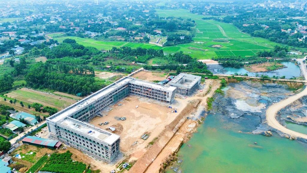 Bán đất 100m2 trại hồ  cổ đông sơn tây  sổ đỏ riêng  đường nhựa  chỉ 1,7 tỉ