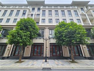 Chính chủ bán căn thời đại 60m2, gần chung cư 8,9 tỷ