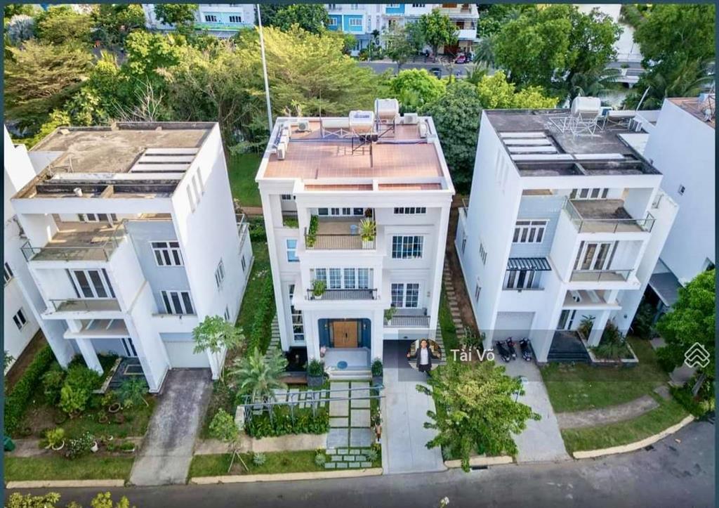 Bt villa park 170m2 thô 20t căn hiếm