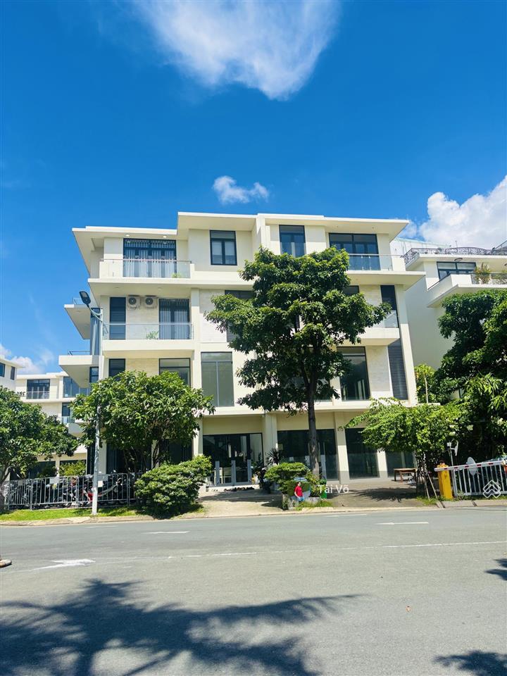 Căn song lập thô villa park hiếm có dưới 25t 122tr/m2