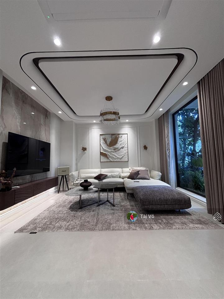 Biệt thự góc view công viên nội thất mới làm 100%