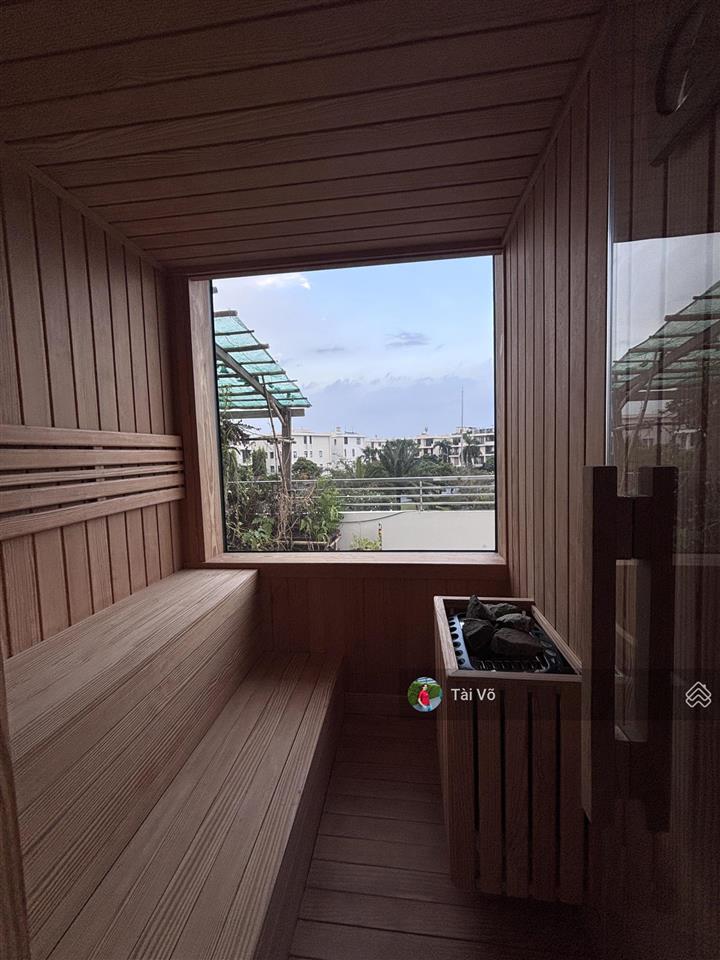 Biệt thự góc view công viên nội thất mới làm 100%