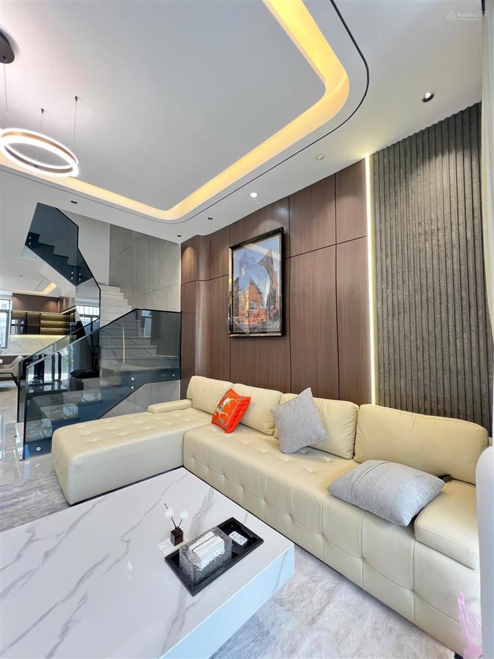 Bán nhà đẹp mới xây kdt mỹ gia gói 5