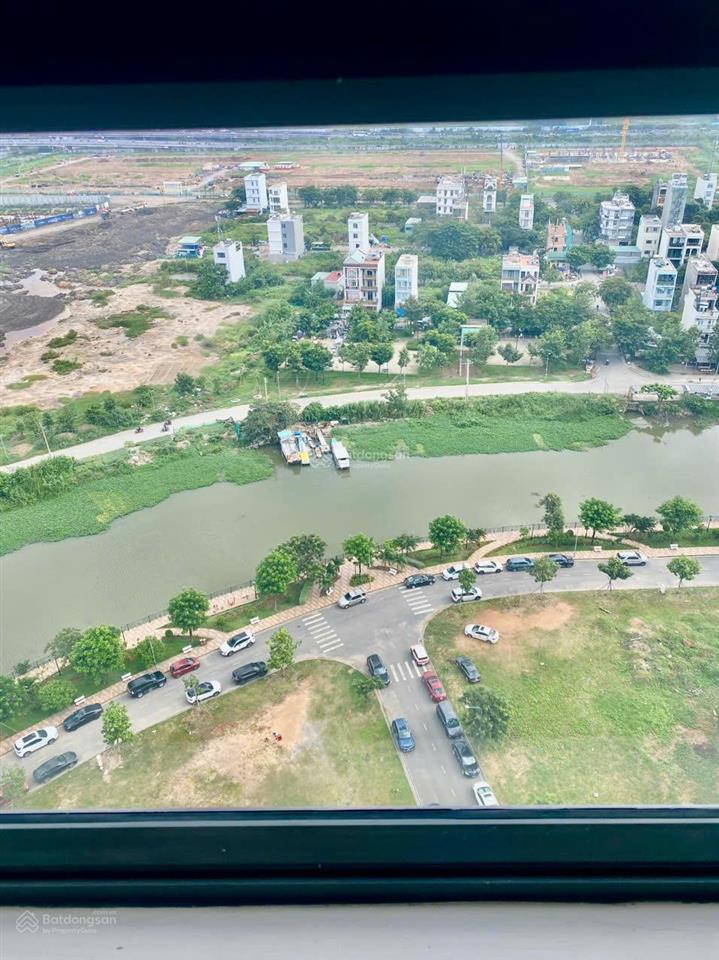 Chính chủ, 1 căn duy nhất, tầng cao, view thoáng mát, giá 4,650 tỷ.  0902 771 ***