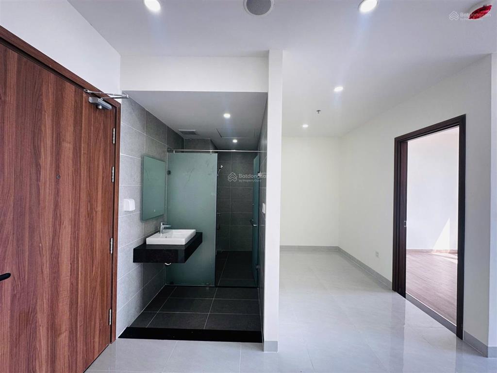 Hot hot cho thuê a&t 5 triệu, 43m2, tại đường cách mạng tháng tám, bình dương,